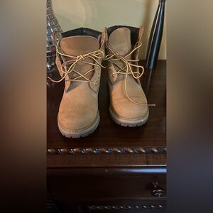 Timberland Women's 10361 6-Inch Premium WATERPROOF Boots Size:7M Color:Wheat/Tan